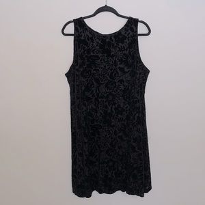 Floral black dress - 2X